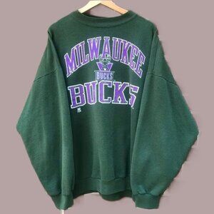 Bucks Retro Basketball Crewneck Sweatshirt - Vintage Style N.F.L Basketball